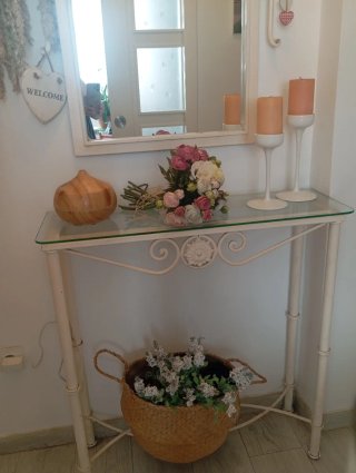Mueble de forja y cristal para entrada