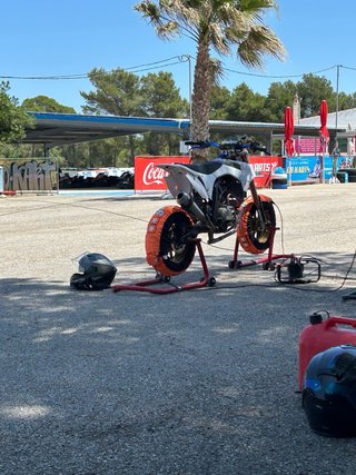 Pit bike 212cc circuito supermotard
