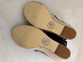 Zapatos de plataforma negros Highly Preppy  38