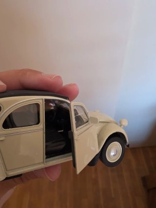 Coche escala Citroën 2CV Clásico Beige