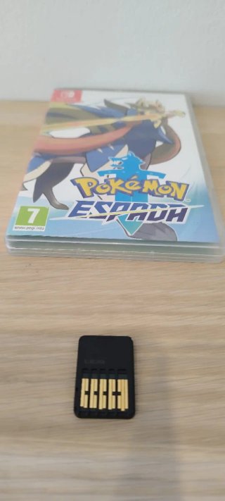 Juego Pokémon Espada Nintendo Switch