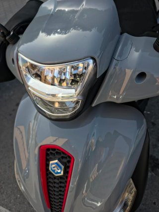 Piaggio Medley "S" 125Cc Gris/Rojo