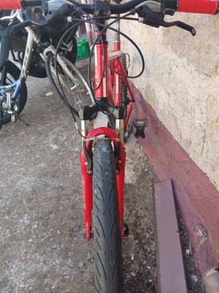 Bicicleta de Montaña GT Agressor