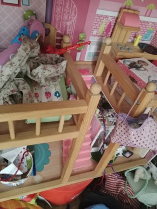 Casita de muñecas rosa