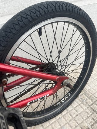 Bicicleta BMX GT Competición