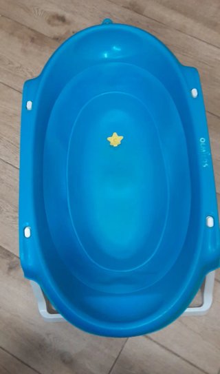 Bañera bebé plegable azul y blanca