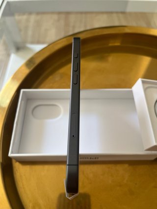 iPhone 17- NUEVO- 256GB- Negro.
