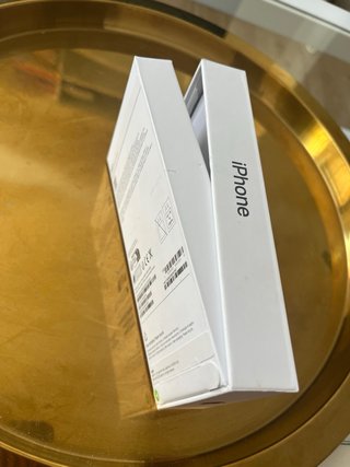 iPhone 17- NUEVO- 256GB- Negro.