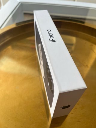 iPhone 17- NUEVO- 256GB- Negro.