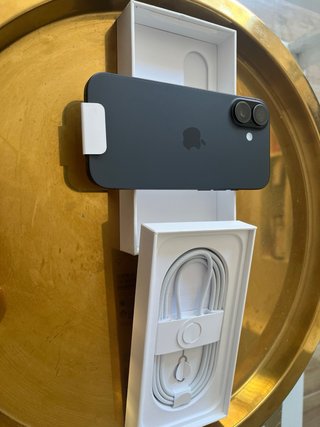 iPhone 17- NUEVO- 256GB- Negro.