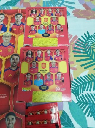 Lote 2 Álbum España 2026 Panini + 13 Sobres