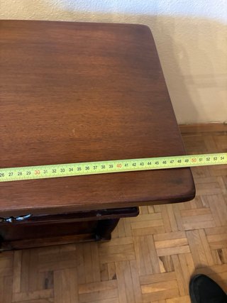 Mesa auxiliar madera nogal con cajón