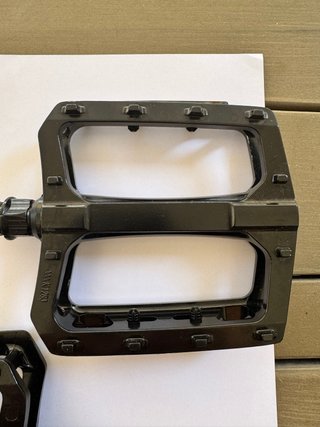 Pedales Plataforma aluminio enduro