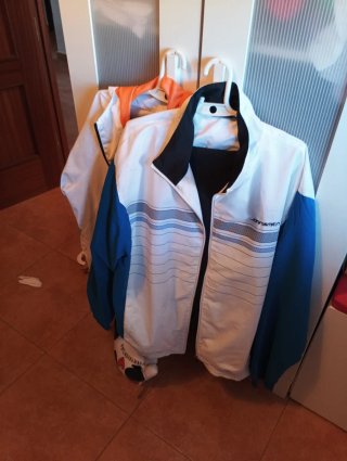 Lote Ropa Hombre Talla XL desde 5 euros la unidad