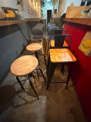 Bancos altos para bar
