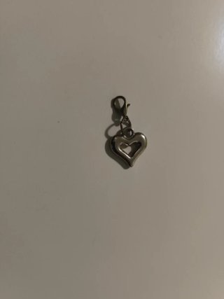 Adorno corazón plateado
