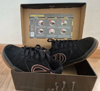 Zapatillas con ruedas Talla 36.5