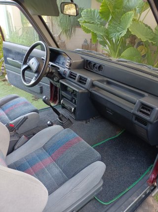 Daihatsu Feroza  1993