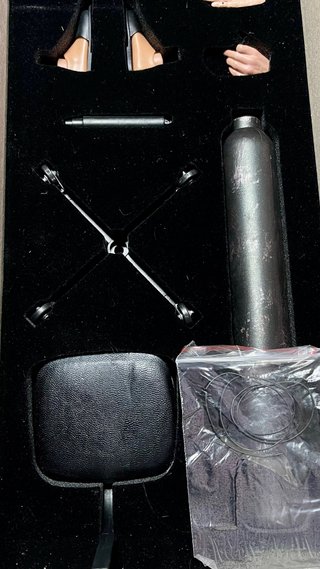 1/6 HR Giger Black Box