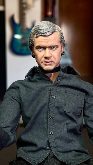 1/6 HR Giger Black Box