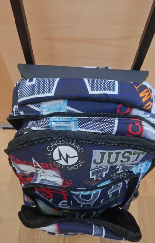 Mochila con ruedas Move. Nueva, a estrenar