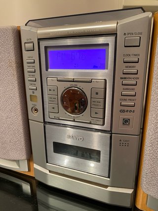 Mini equipo de música SANYO