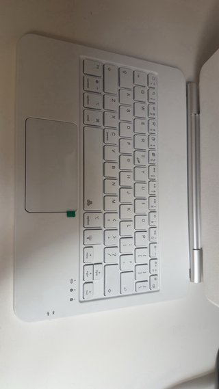 Funda Teclado Magnético iPad Pro 11
