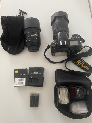 Cámara Nikon Digital Reflex + Accesorios