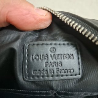 Bolso Louis Vuitton Negro y Gris