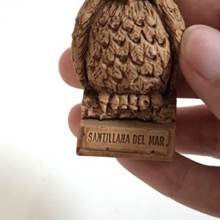 Figura Búho Santillana del Mar Cantabria
