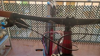 Bicicleta de montaña roja