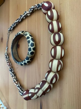 Collar y pulsera artesanal madera étnica