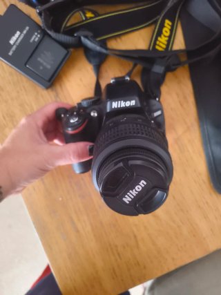 Cámara Nikon D5100 + Accesorios