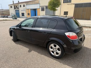 Opel Astra 2005