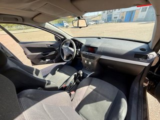 Opel Astra 2005