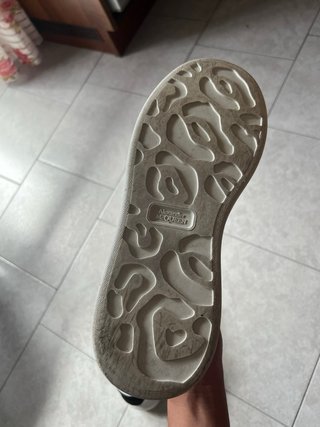 Alexander McQueen Sneakers Bianche Nere