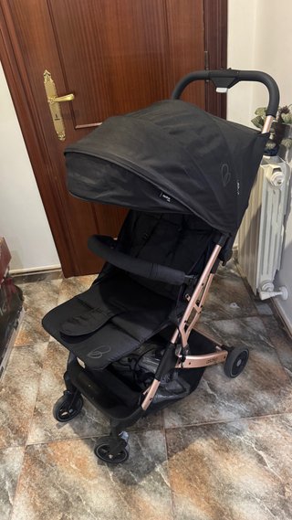 Silla de paseo Asalvo AMSTERDAM negra.