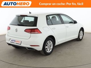 Volkswagen Golf 1.0 TSI Advance