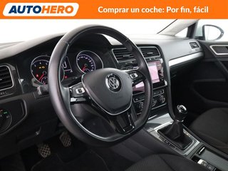 Volkswagen Golf 1.0 TSI Advance