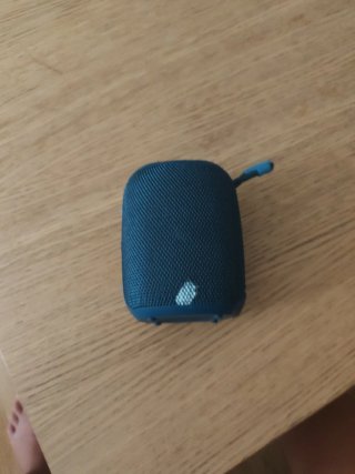 Altavoz azul portátil