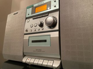 Mini equipo de música SONY