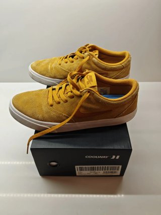 Zapatillas Nike SB Hombre Talla 42 Mostaza