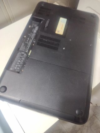 HP Pavilion G6 Laptop Rojo