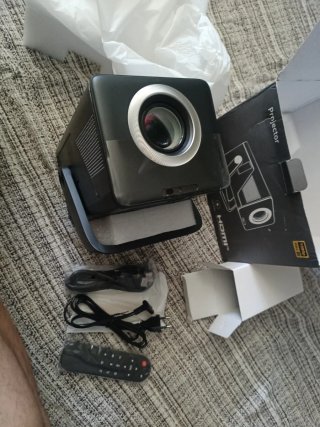 Proyector 1080p Full HD Negro