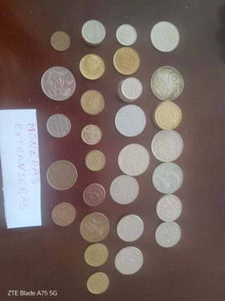 Monedas Cts,Pts,´Las de 100 pts  franco ya no hay.