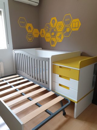 CunaConvertible: Cuna + Cama Ind + Cajonera + Mesa