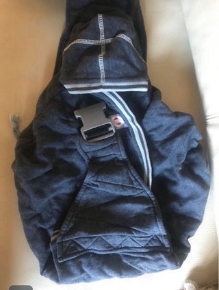 Saco portabebés gris modelo Shelter