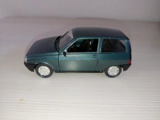 Autobianchi Y10 1.1 Polistil Vintage 1/25  raro
