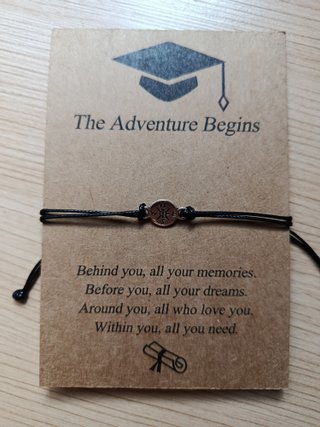 Pulsera Brújula de Graduación (Nueva)