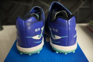 Botas Joma multitacos niño azul talla 31